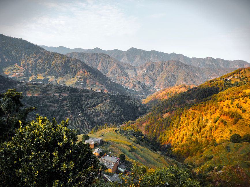 हयौऊ गॉव - देवभूमि उत्तराखंड का एक सुन्दर गांव